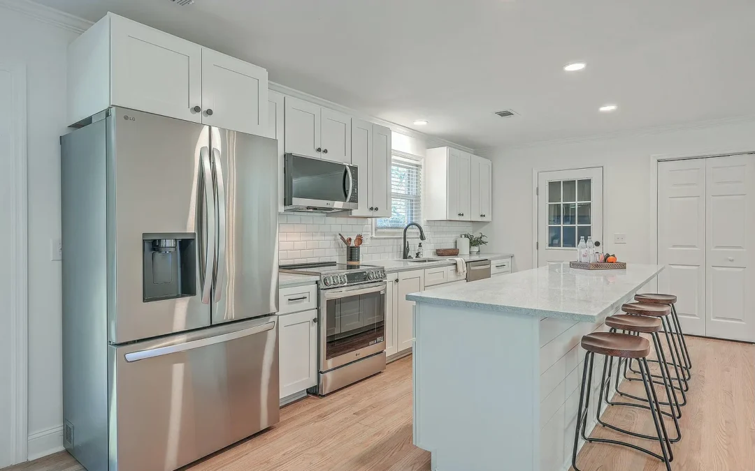 Classic White Kitchen with Open Concept Design